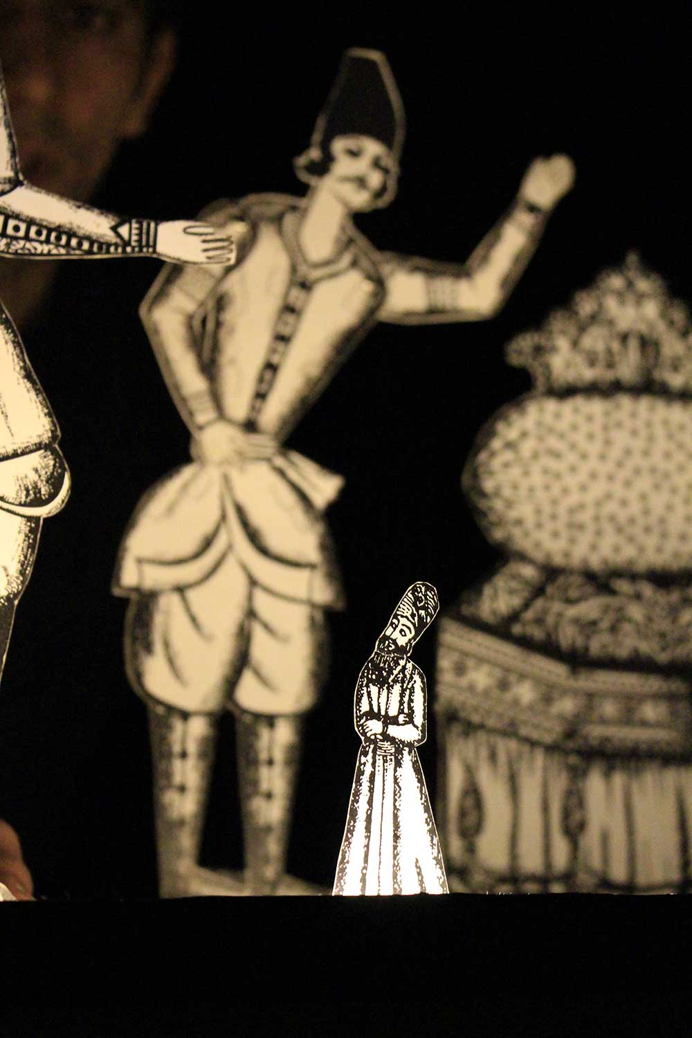 Simin and Farzan, a puppet theatre