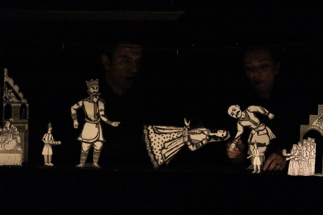 Simin and Farzan, a puppet theatre