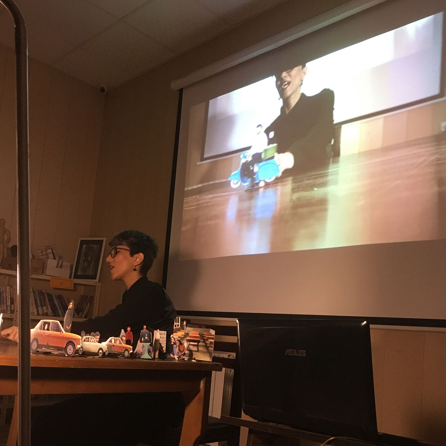 Paper Memoirs Workshop, a puppet theatre